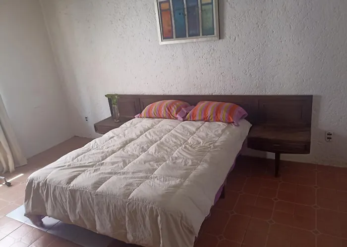 Coscomate 69 Hostal *